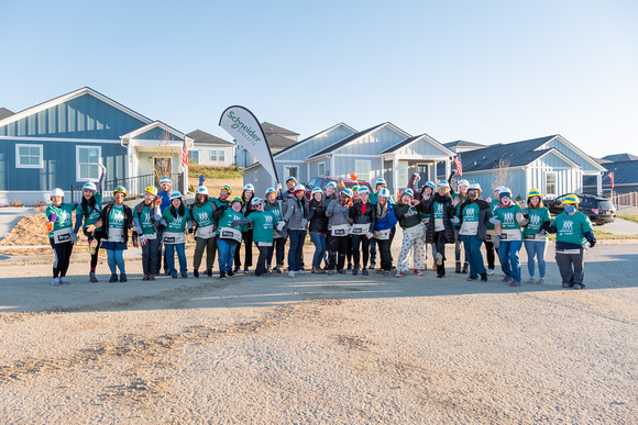 vbtc-womenbuild-schneiderelectric-11-3-23-antmerriweather-002