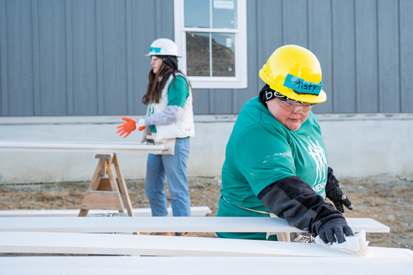 vbtc-womenbuild-schneiderelectric-11-3-23-antmerriweather-012